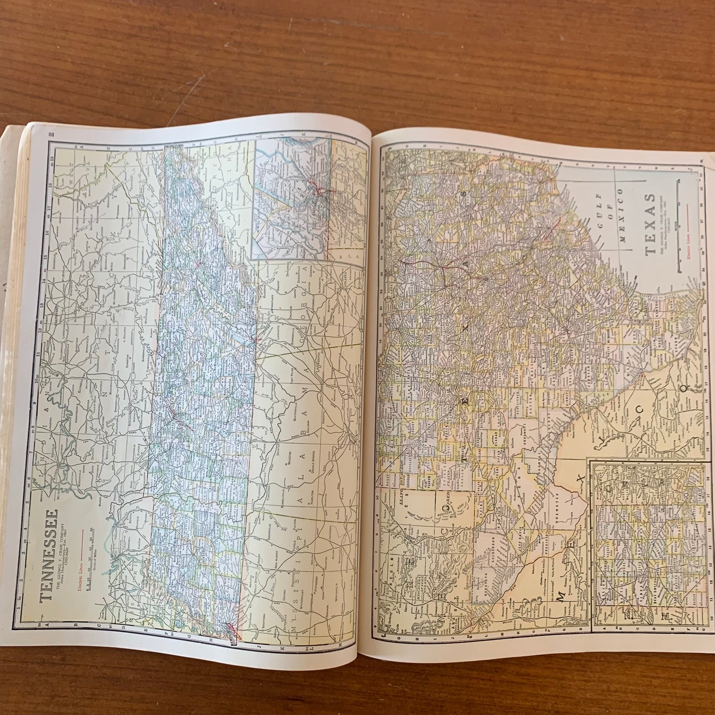 Auto Trails and Commercial Survey of the United States, 1921