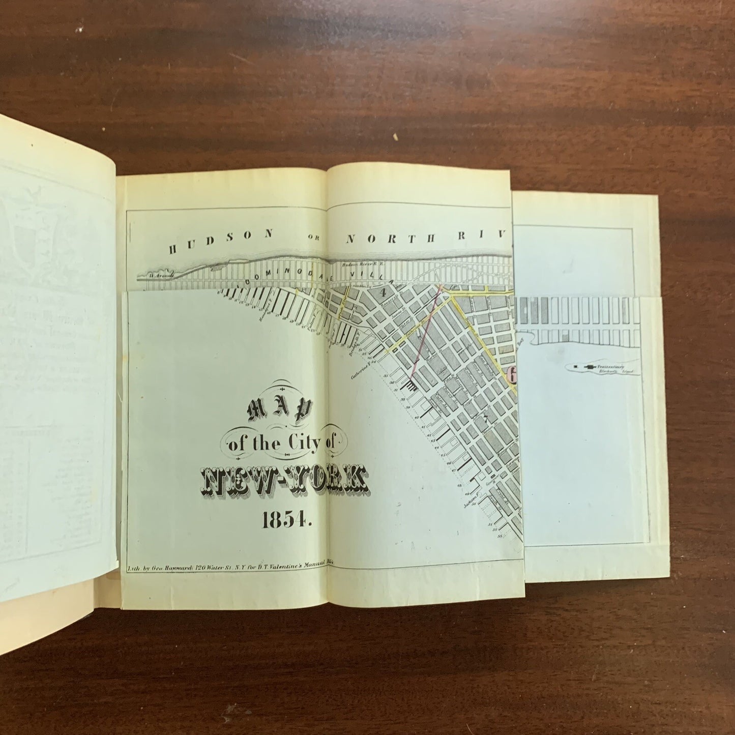 1854 Manual of the Corporation of the City of New York D.T. Valentine Maps