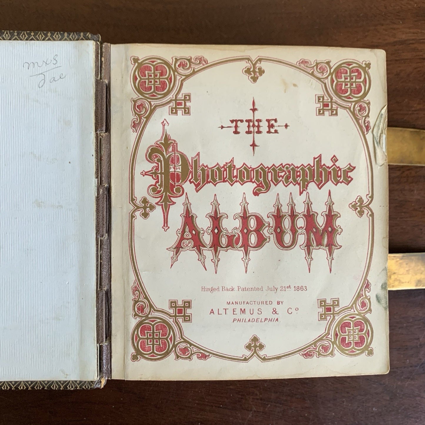 Civil War Era Photograph Album / Lincoln Sheridan Grant CDV O-93 Altemus Leather