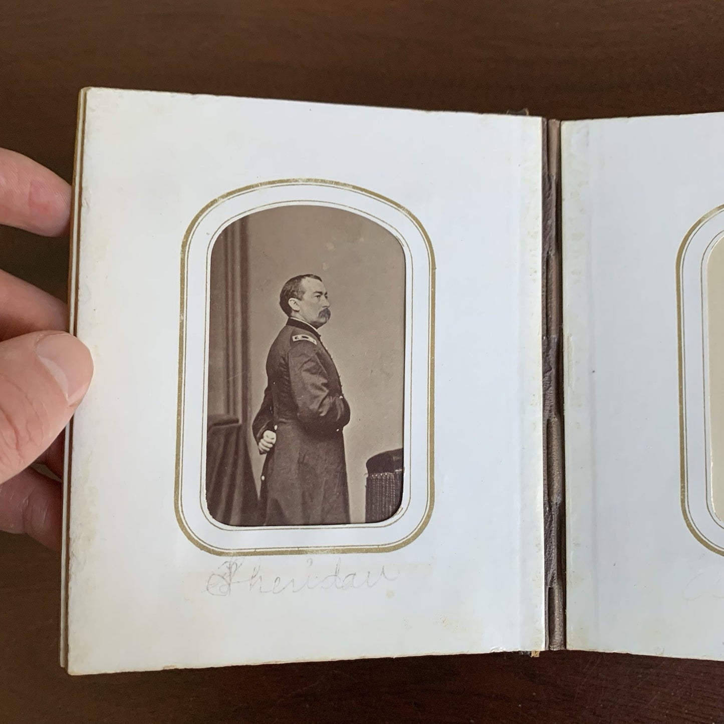 Civil War Era Photograph Album / Lincoln Sheridan Grant CDV O-93 Altemus Leather