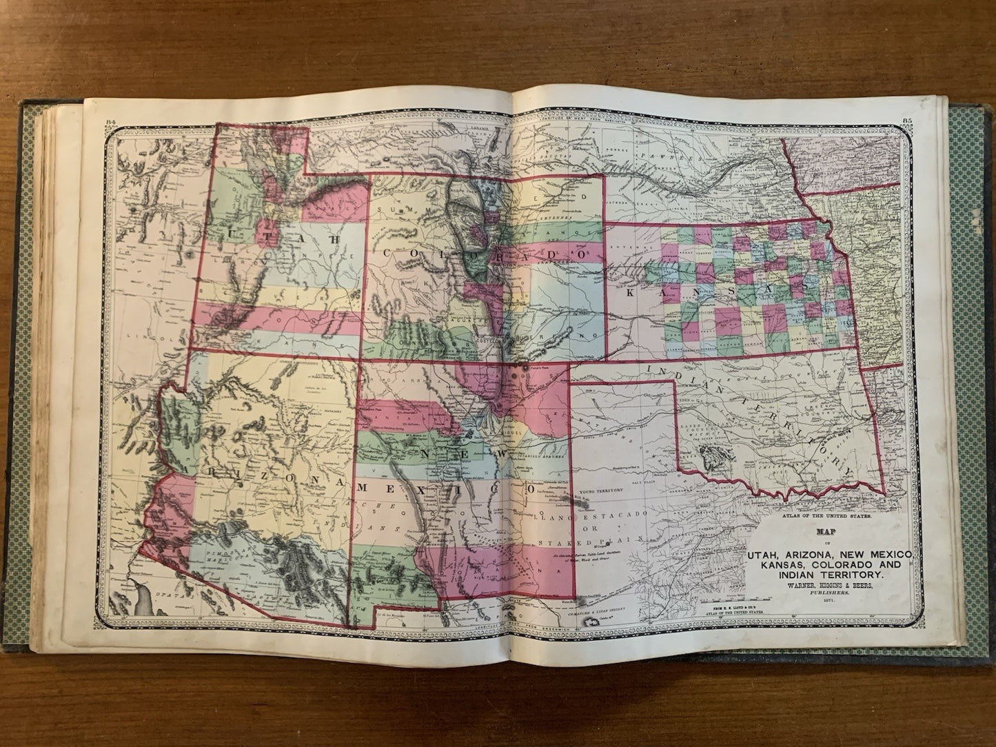 1871 Atlas of the State of Illinois / United States / Chicago / H.H. Lloyd
