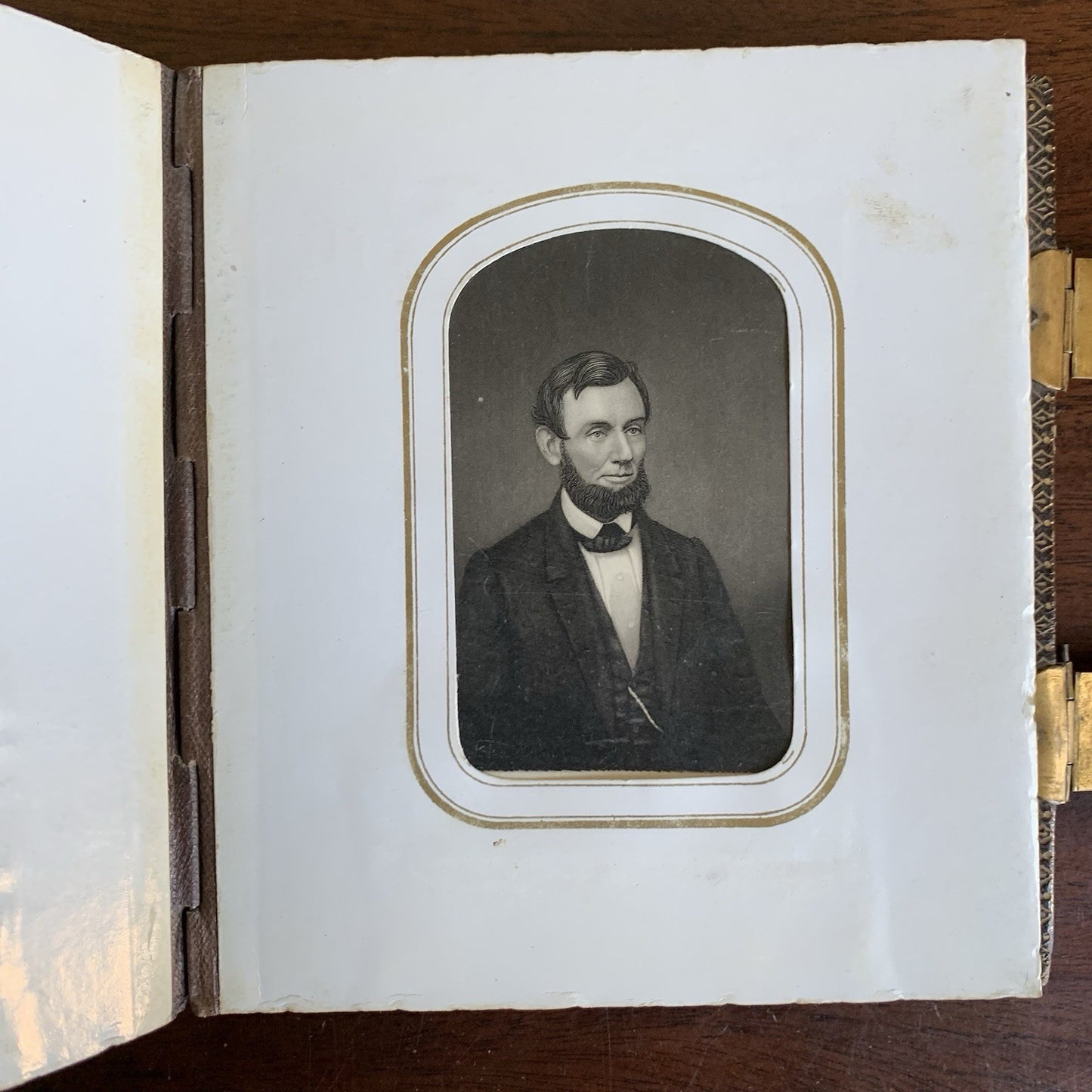 Civil War Era Photograph Album / Lincoln Sheridan Grant CDV O-93 Altemus Leather