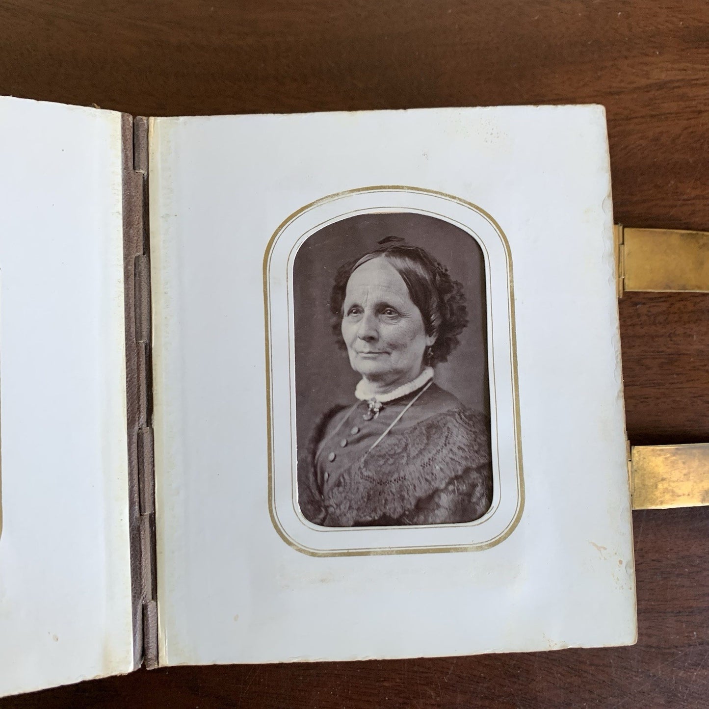 Civil War Era Photograph Album / Lincoln Sheridan Grant CDV O-93 Altemus Leather