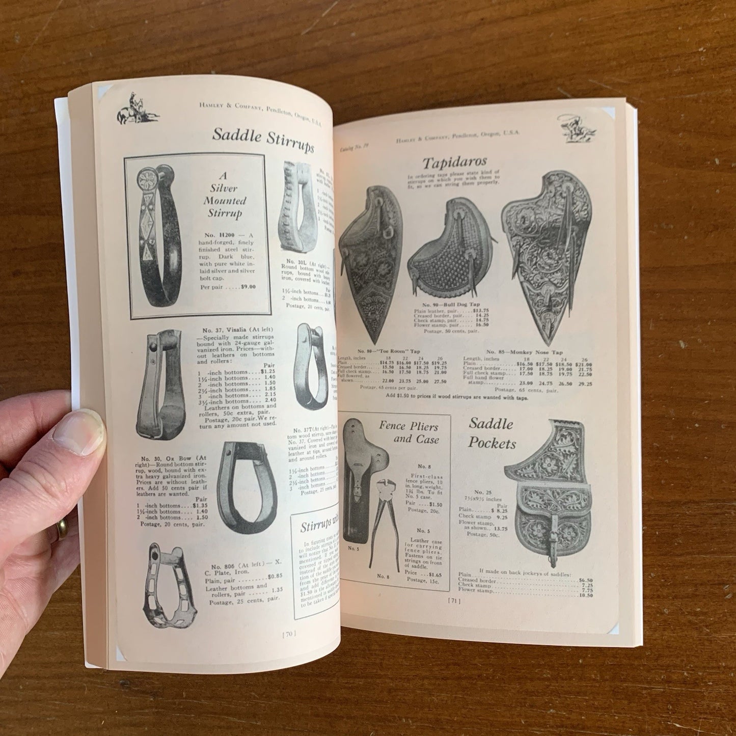 1929 Hamley and Company Catalog No. 29 / Facsimile Saddle