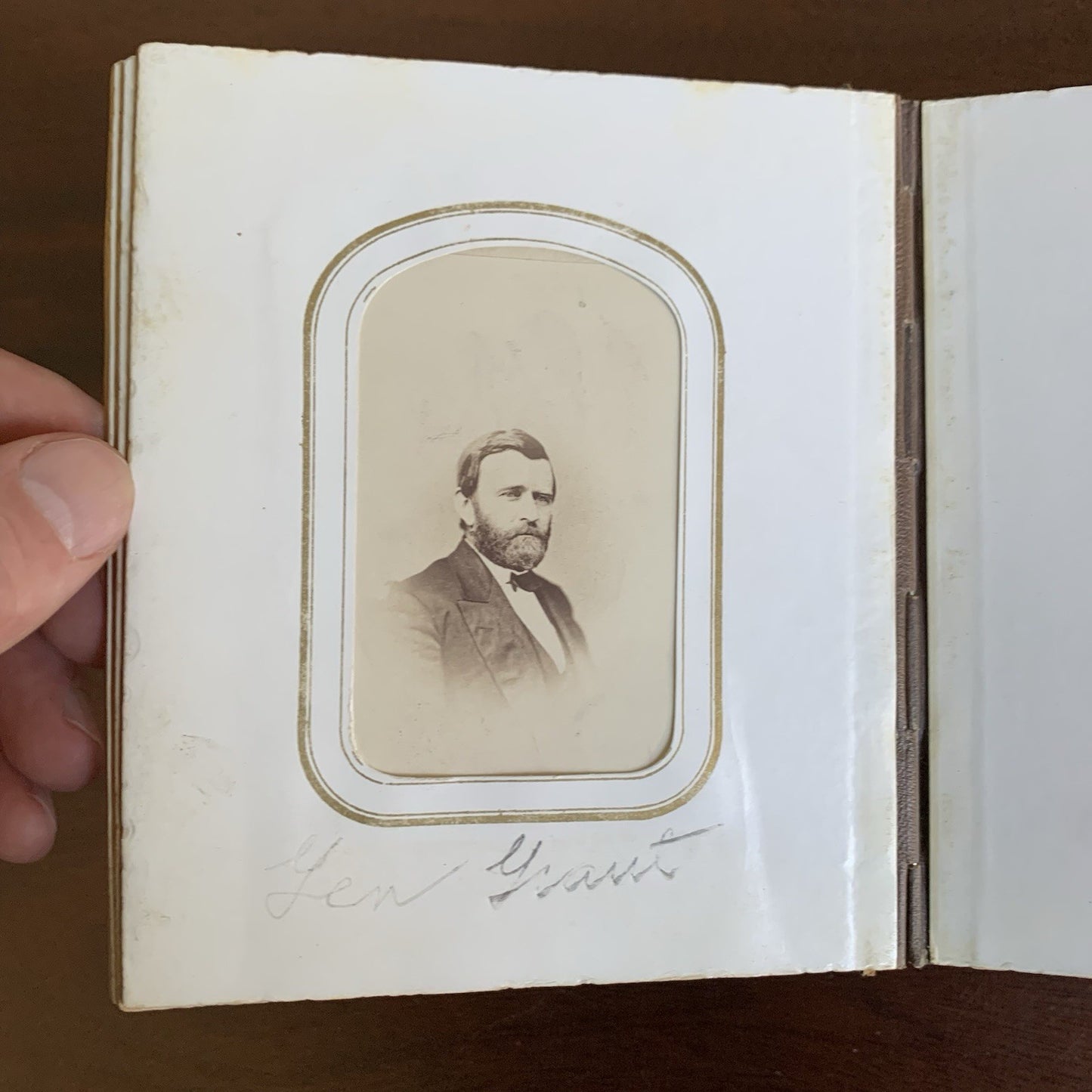 Civil War Era Photograph Album / Lincoln Sheridan Grant CDV O-93 Altemus Leather