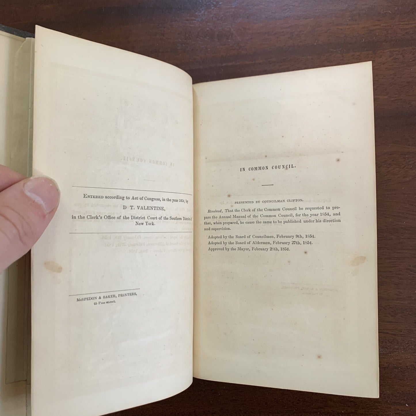 1854 Manual of the Corporation of the City of New York D.T. Valentine Maps